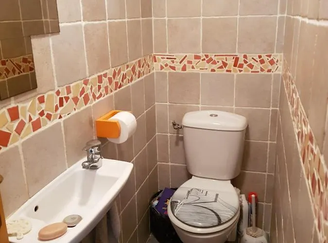 Maison Proche Circuit 24h Du Mans Couette-café *